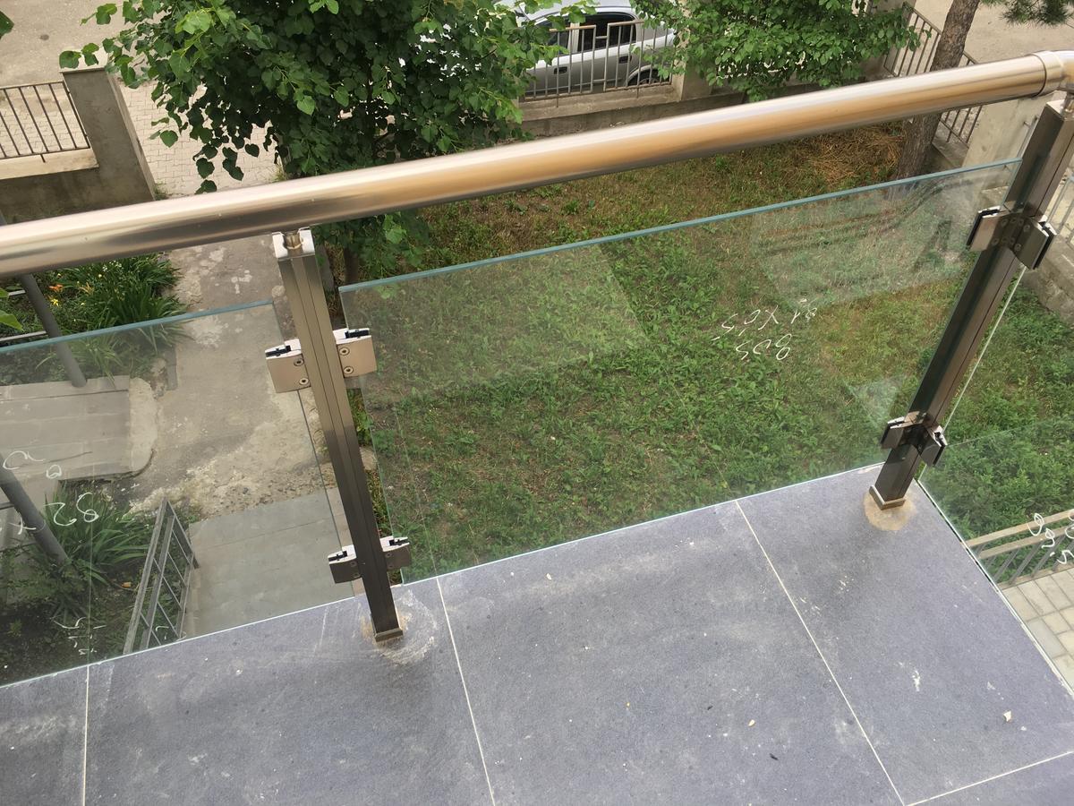 Kmg Hotel Khashuri Kültér fotó