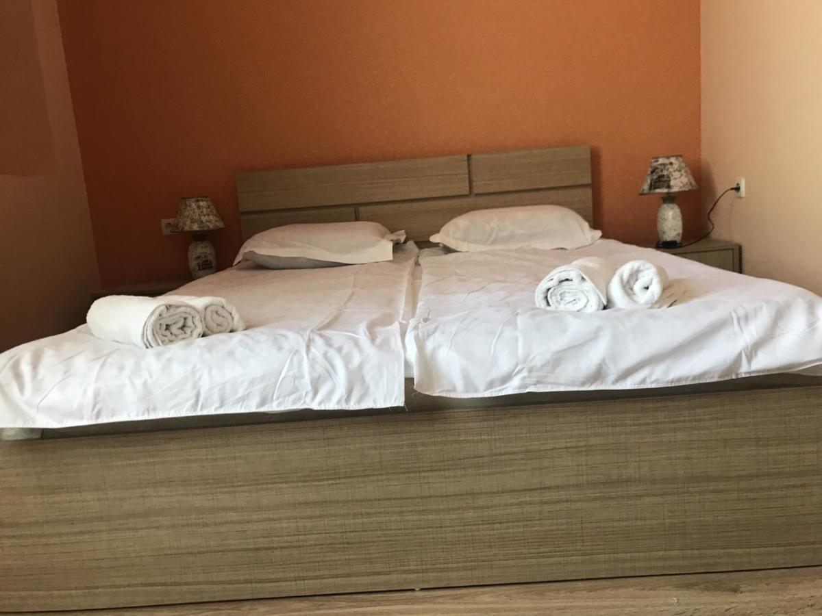 Kmg Hotel Khashuri Kültér fotó